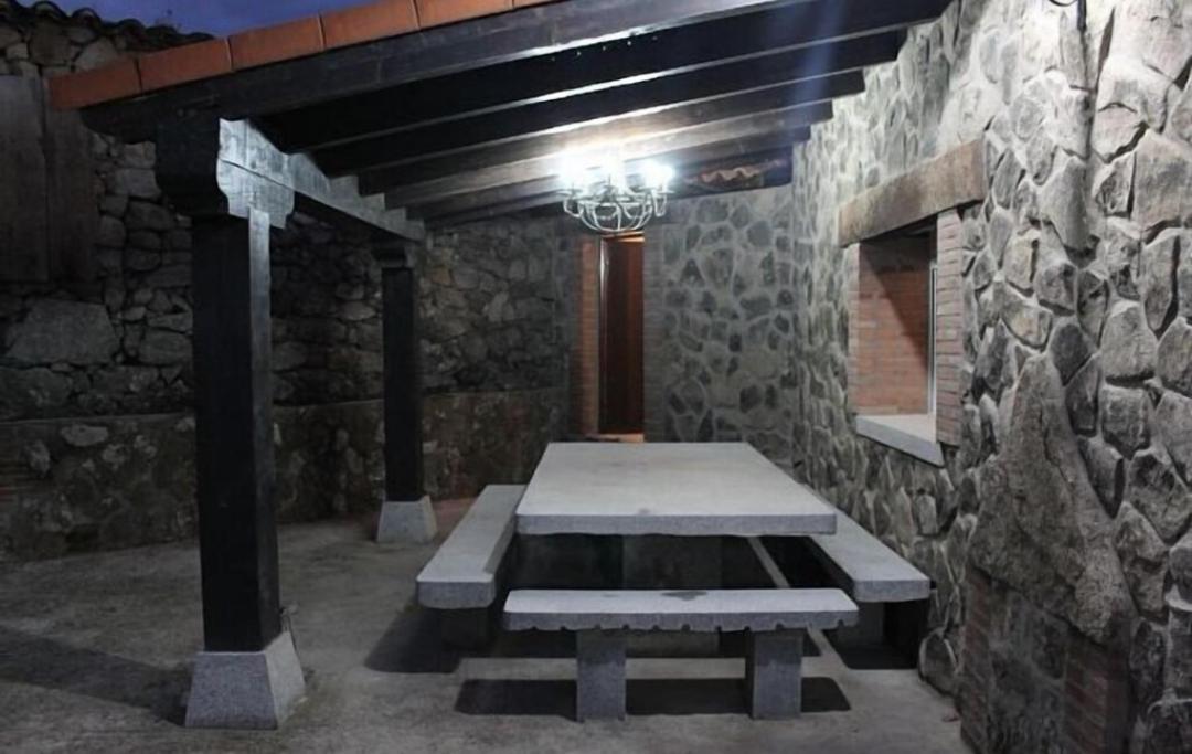 El Cauce Villa Navaluenga Luaran gambar